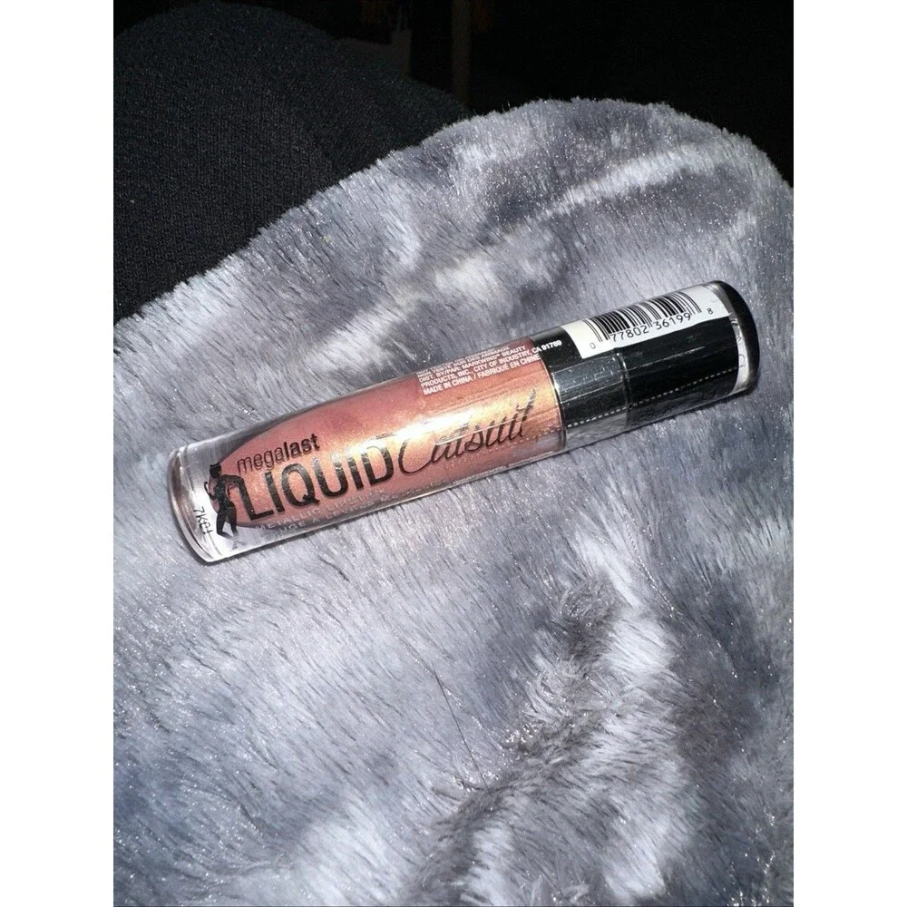 Wet n Wild MegaLast Liquid Catsuit Metallic Lipstick 938A Satin Sheets RARE